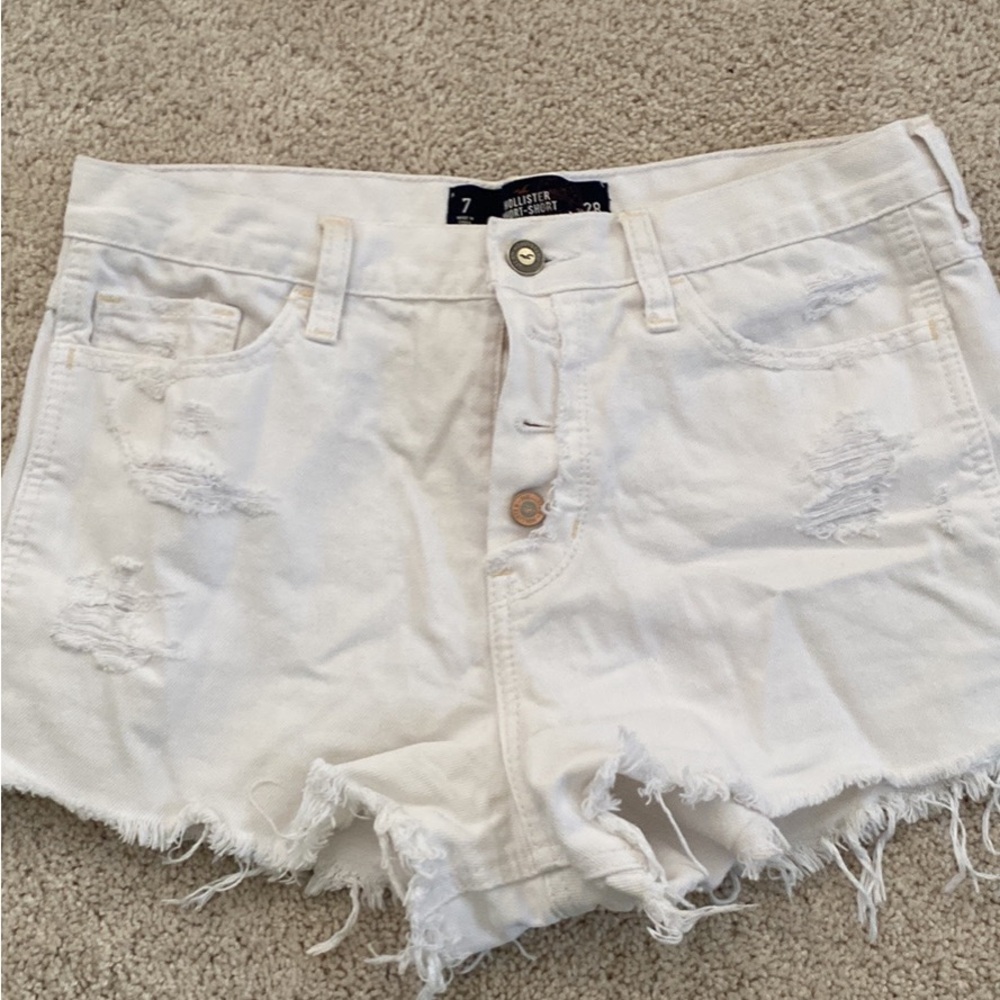 Hollister White Denim Short-Shorts Size 7 W28